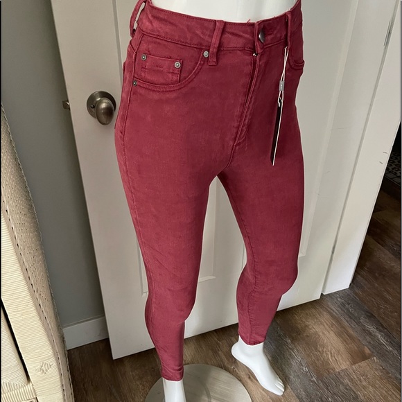 Tractr Skinny Pants - Picture 2 of 6